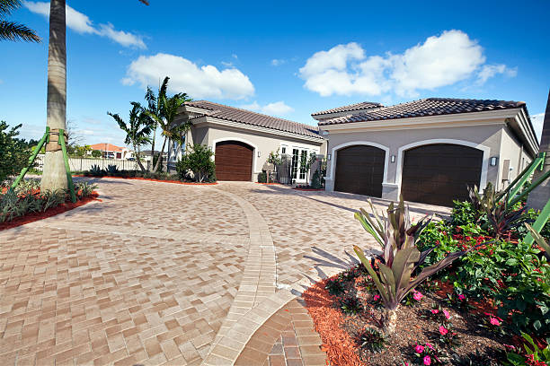 Best Local Driveway Pavers  in Kootenai, ID